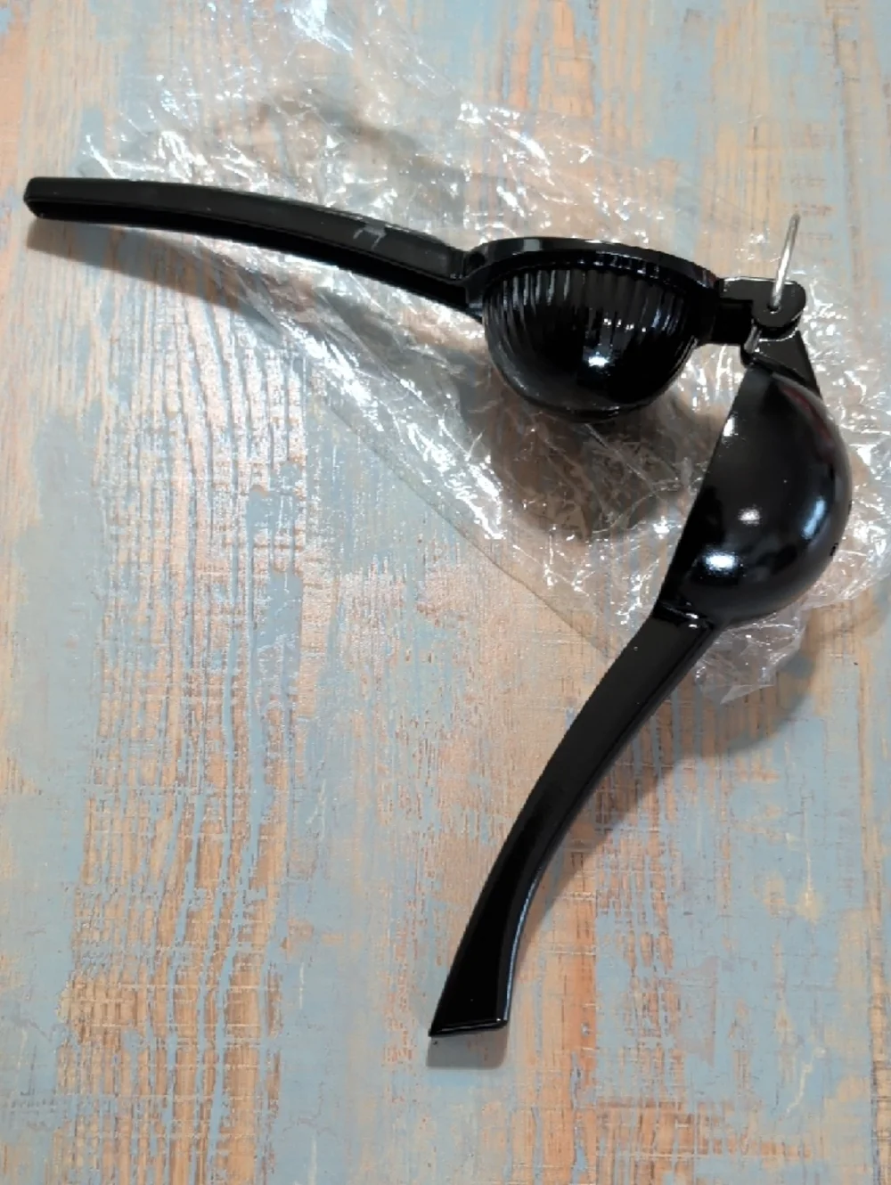 Sauza Handheld Citrus Juicer – NWT | Black Ceramic Manual Juicer Press